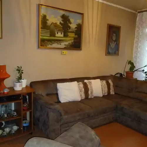 Újfalusi Apartman Kisújszállá 012 kép