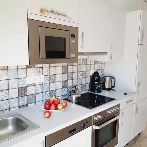 Fehér Akác Vendégház Fenyőfő 002 kép