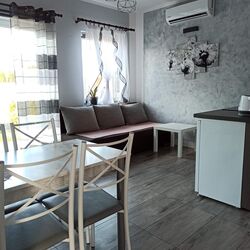 Domki pod katalpami Mikołajki 