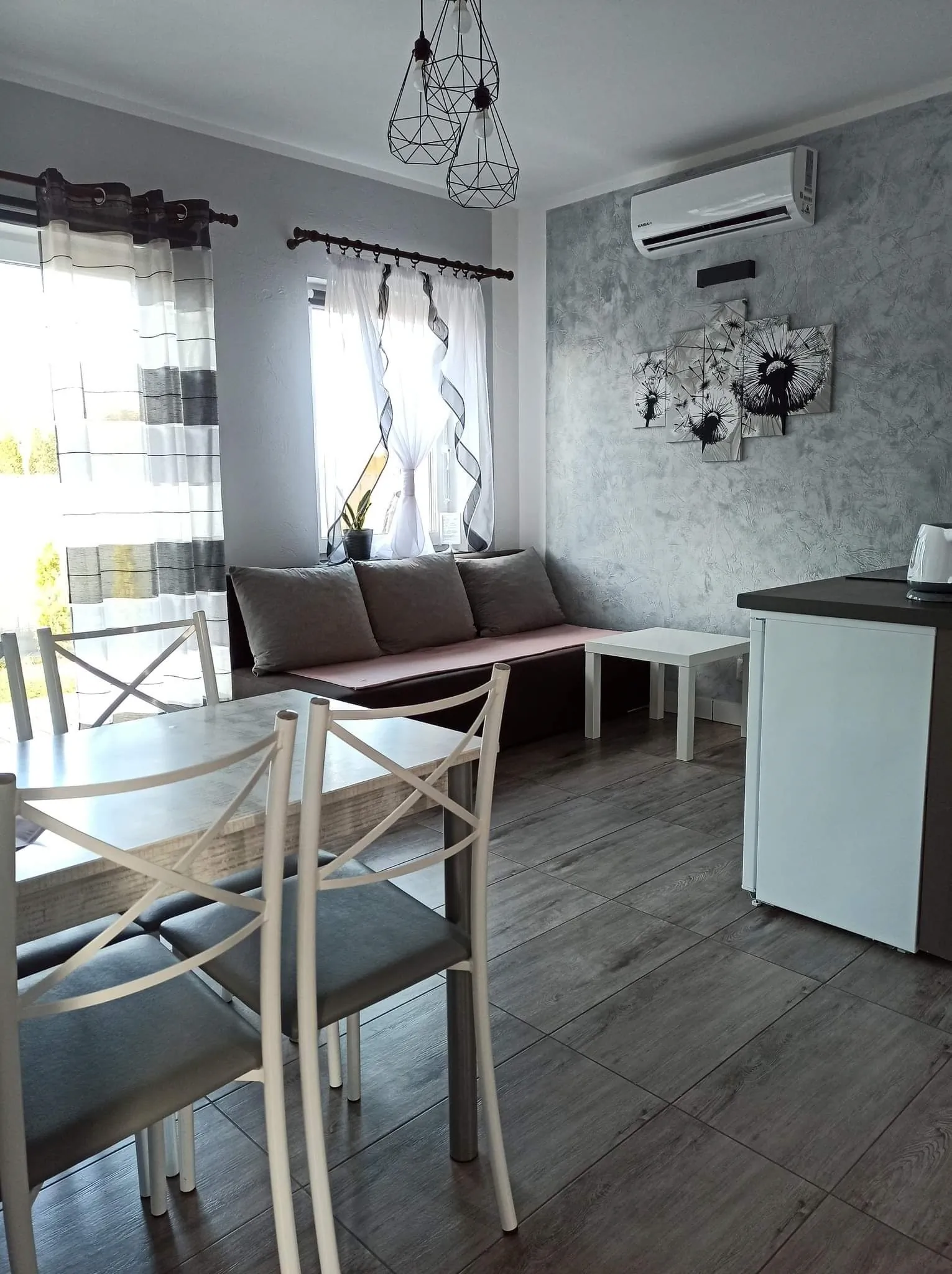 Domki pod katalpami Mikołajki 