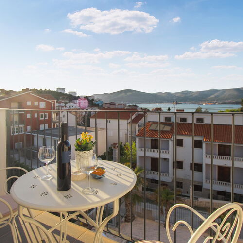 Apartman Okrug Gornji - CDC833  2