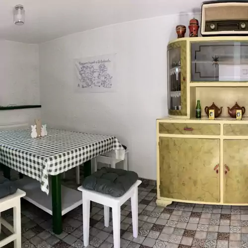 Ladislaus Schnaps-Haus Falusi Vendégház Csolnok 010 kép