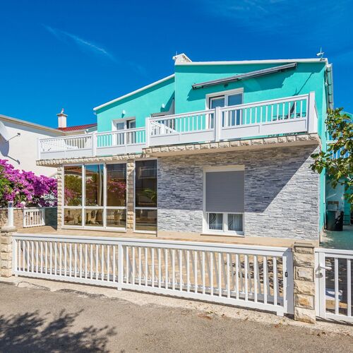 Apartmanok Parkolóhellyel Vir - 18517  2
