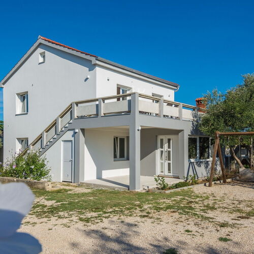 Apartmanok Parkolóhellyel Vir - 18532  2