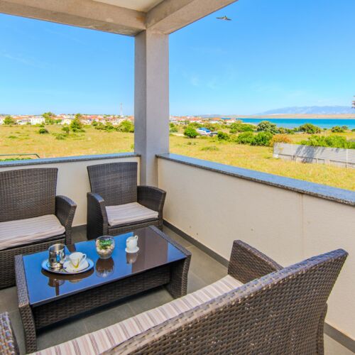 Apartmanok Parkolóhellyel Vir - 18541