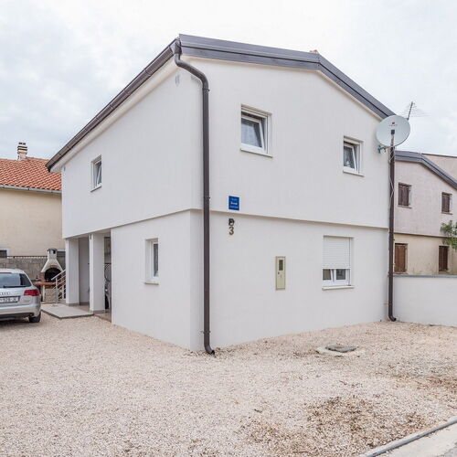 Apartmanok Parkolóhellyel Vir - 18560  2