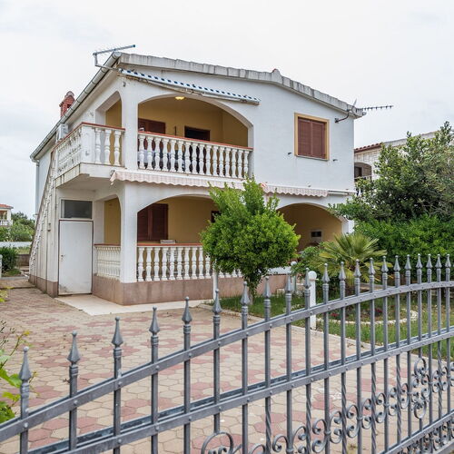 Apartmanok A Tenger Mellett Vir - 18570  4