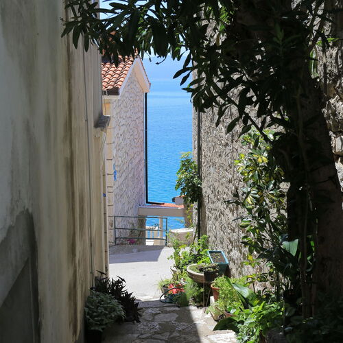 Apartmanok A Tenger Mellett Brist, Makarska - 18859 Brist  3