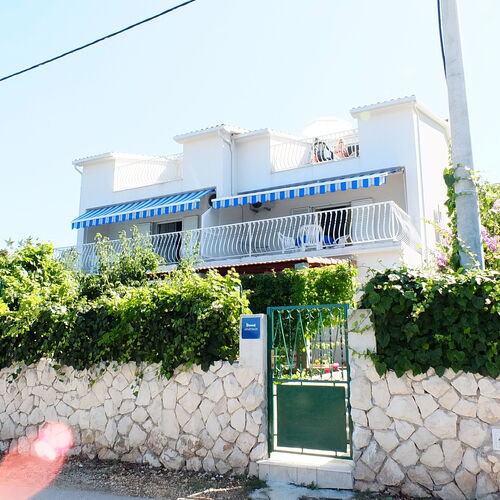 Apartmanok A Tenger Mellett Vinisce, Trogir - 19014 Vinišće  4