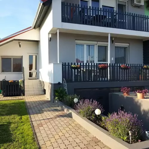 Ellie Apartman Gyenesdiá 014 kép