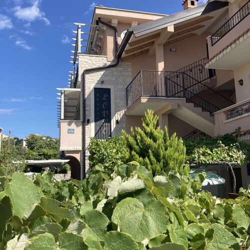 Apartmani Lovro Lopar  2