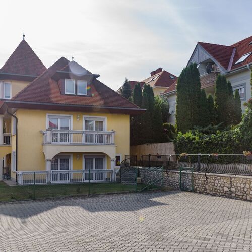 Leilbon Apartmanház Hévíz  2