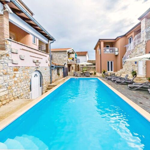Apartmani Noa Tar  2