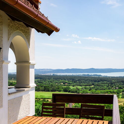 Kisleshegy Vendégház Balatonudvari  3