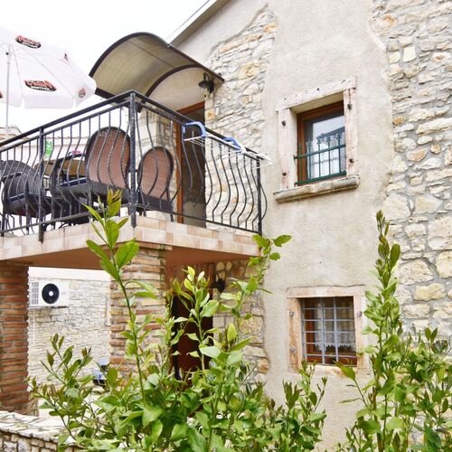 Apartmani Fiorela Tar  3