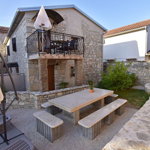 Apartmani Fiorela Tar  4