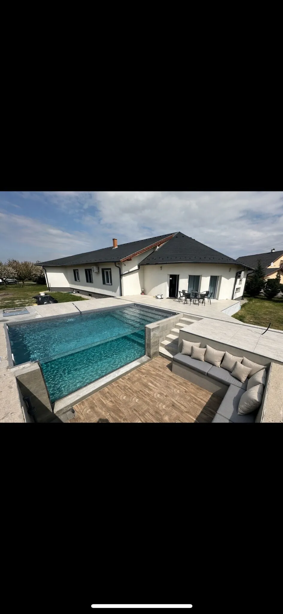 Regina Partyhouse Szigetszentmiklós