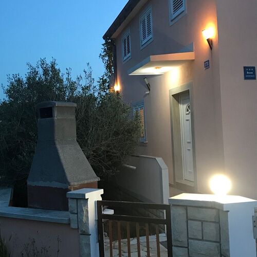Apartmani Toni Privlaka  2