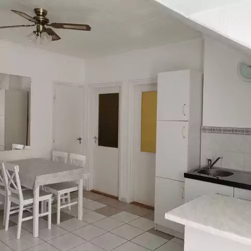 Flamingo Apartmanház Balatonlelle 003 kép