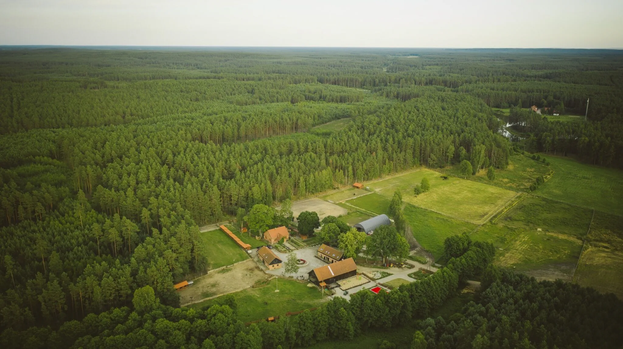 Agroturystyka Stajnia KANTHAKA Jedwabno
