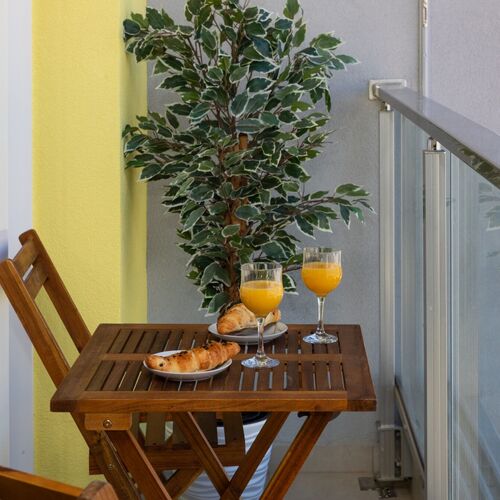 Split Sky Apartment  4