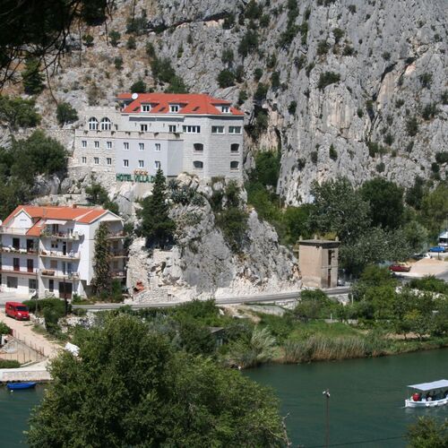Hotel Villa Dvor Omiš ★★★ 2