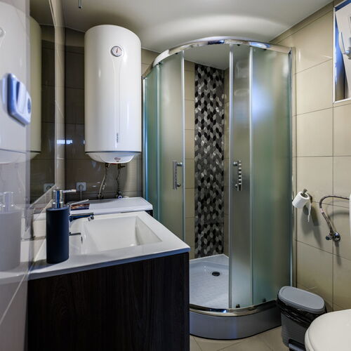 Fekete Orchidea Apartman Balatonkenese  3