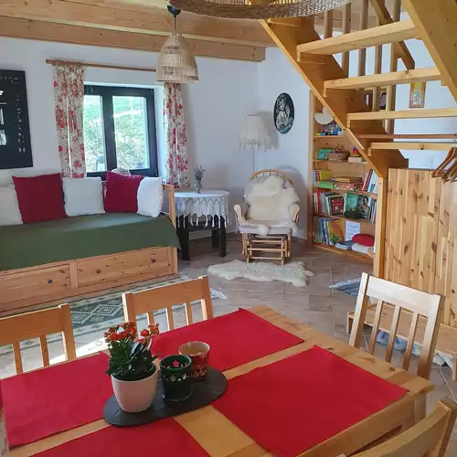 Bók Tanya és Vendégház Hidegkút 001 kép