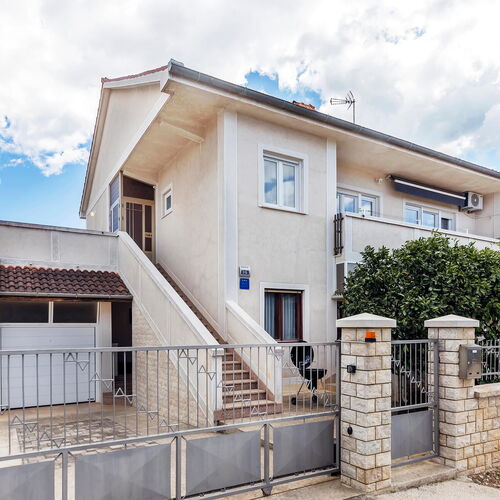 Apartman Pula - CIR549  2