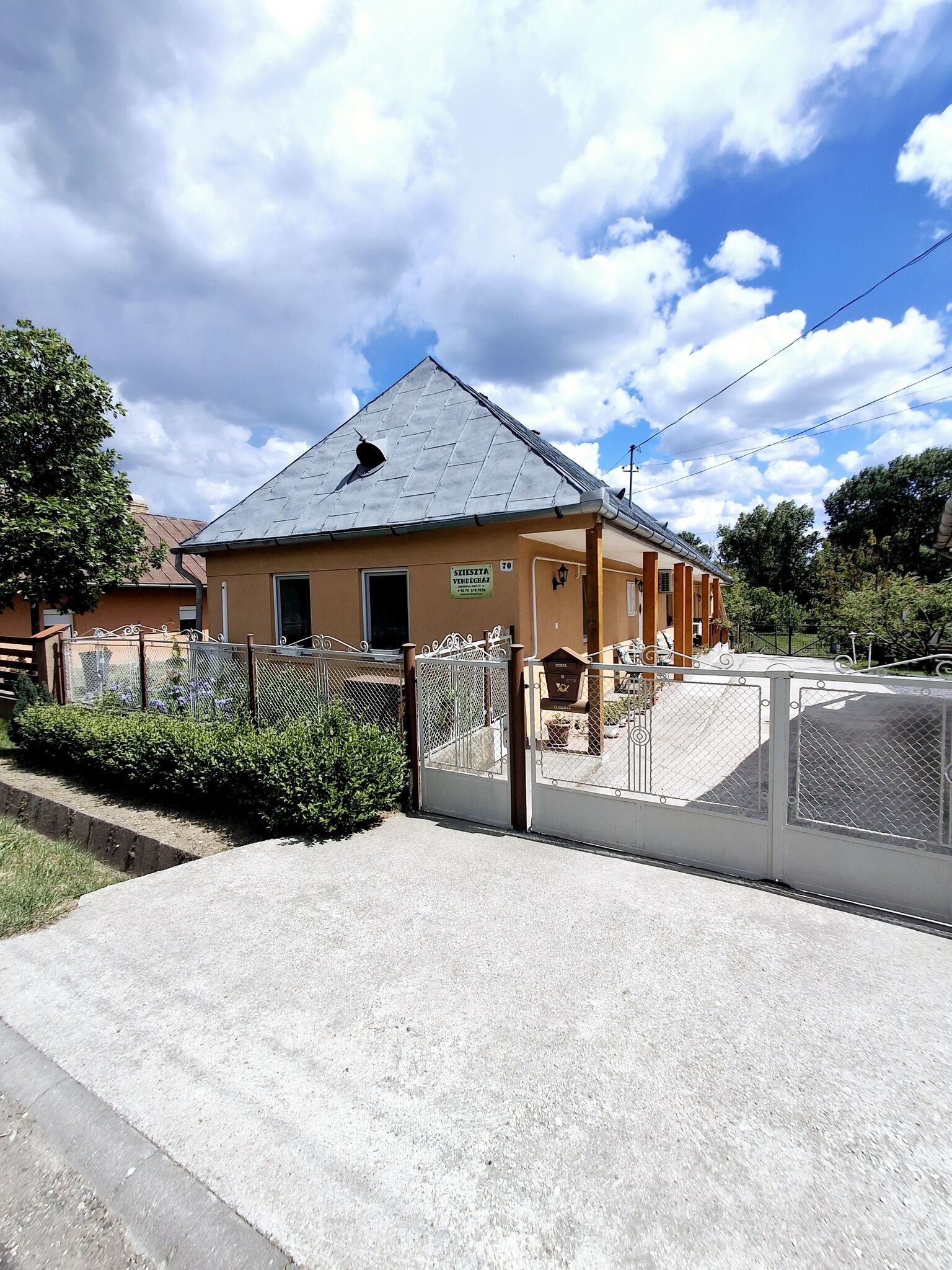 Szieszta Vendégház Sárospatak