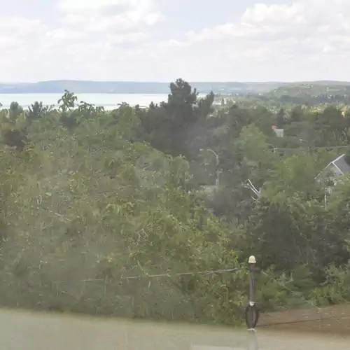 R&B Vendégház Balatonakarattya 012 kép