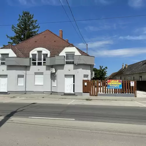 Lelle Centrum Vendégház Balatonlelle 001 kép