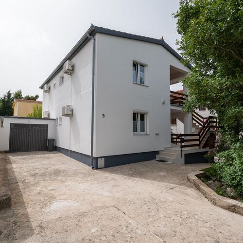 Apartmanok A Tenger Mellett Starigrad, Paklenica - 6580 Starigrad  4
