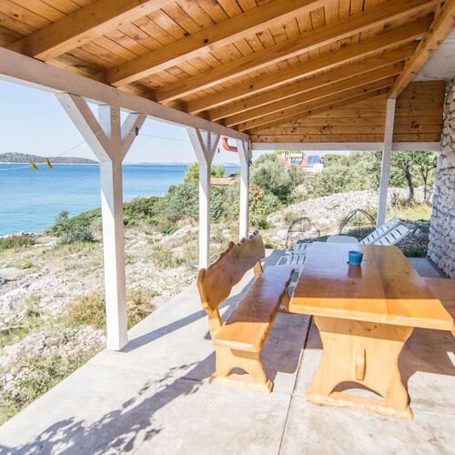 House Lanterna Tkon  3