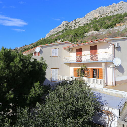 Apartmanok Parkolóhellyel Brela, Makarska - 18495 Brela  2