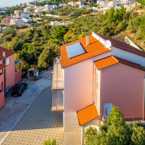 Apartmanok Családok Részére Medencével Stanici, Omis - 18676 Stanići  3