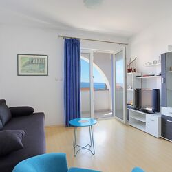 Apartmanok Parkolóhellyel Businci, Ciovo - 18800 Bušinci