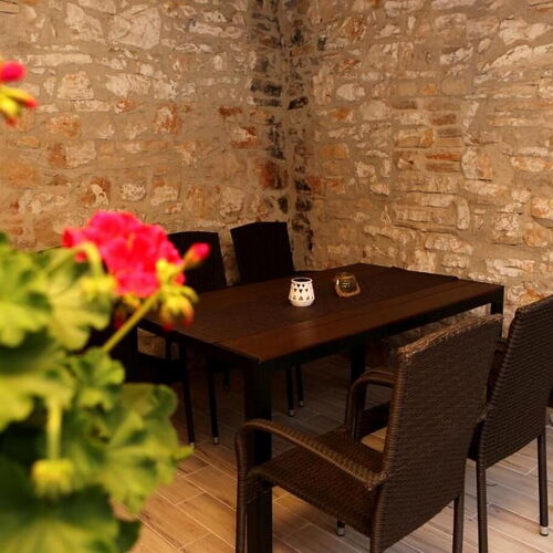 Apartmanok Családok Részére Medencével Pula - 18826  3