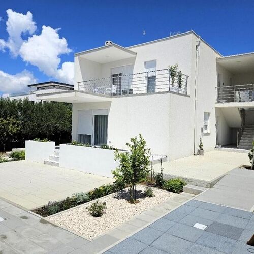 Apartmanok Parkolóhellyel Vrsi - Mulo, Zadar - 19047 Vrsi - Mulo  4