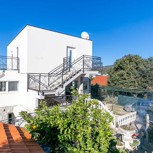 Családi Apartmanok A Tenger Mellett Sevid, Trogir - 19105 Sevid  2