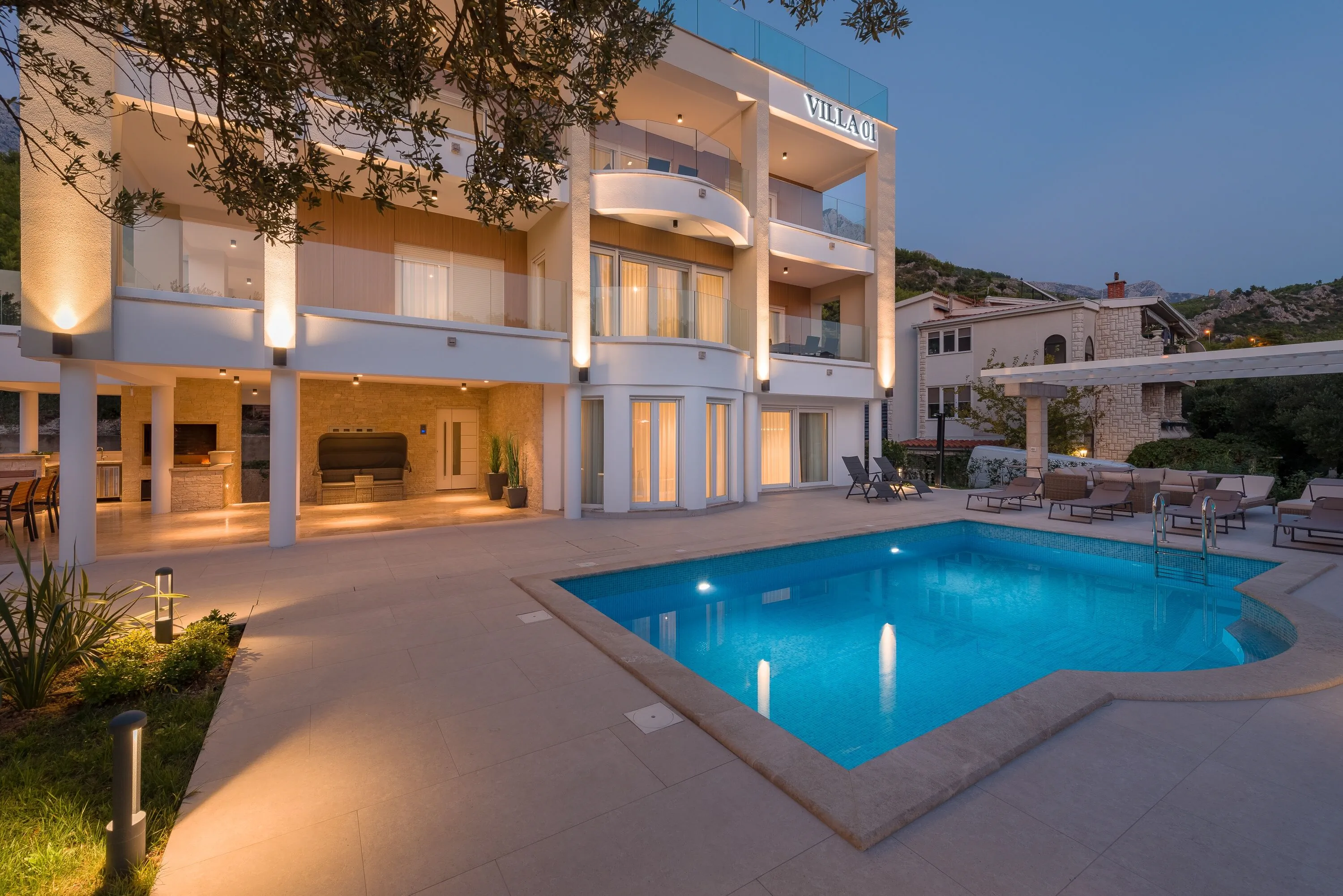 Apartments With Swimming Pool Promajna, Makarska - 19144 Promajna