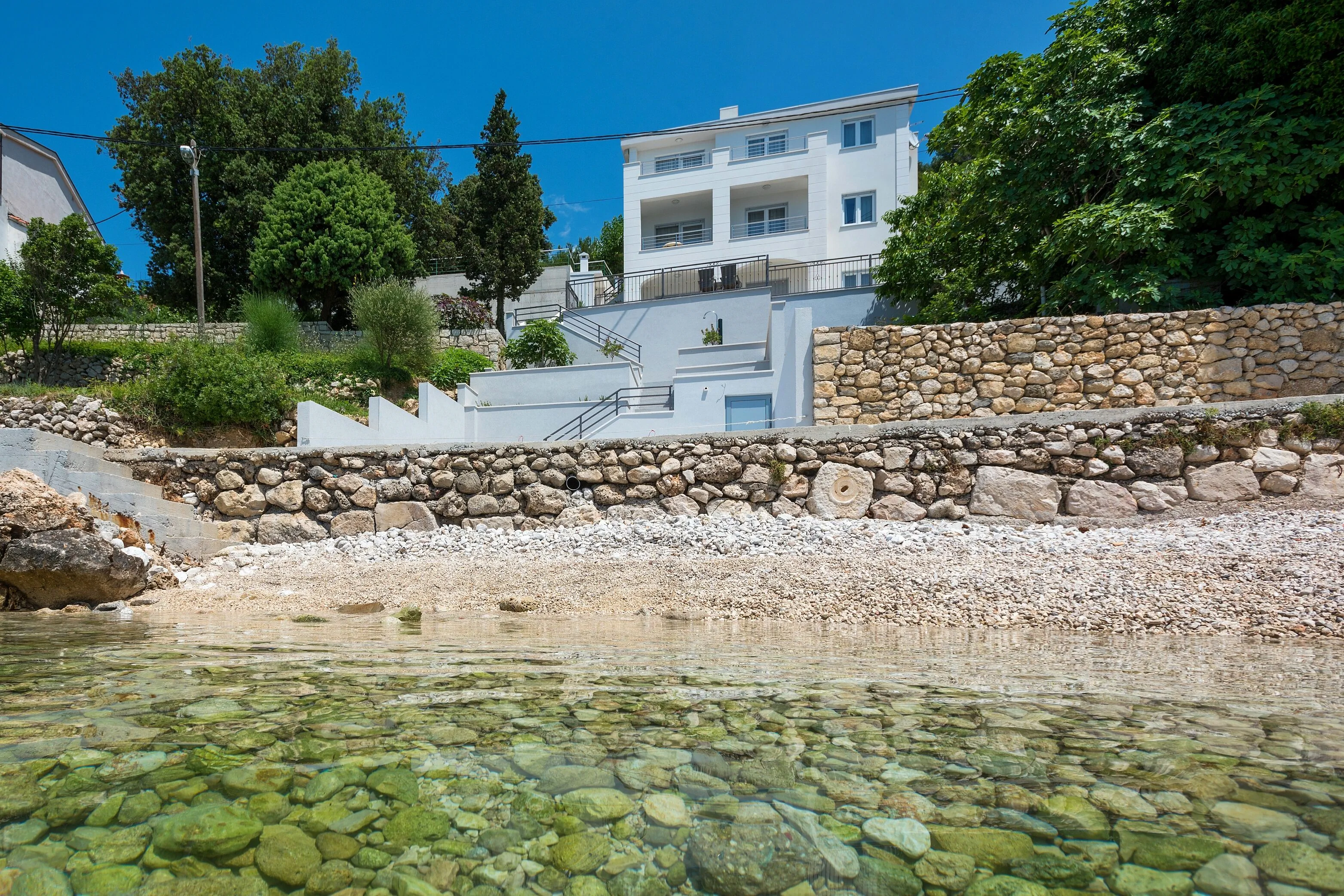 Family Friendly Seaside Apartments Živogošće - Mala Duba, Makarska - 19149 Živogošće - Mala Duba