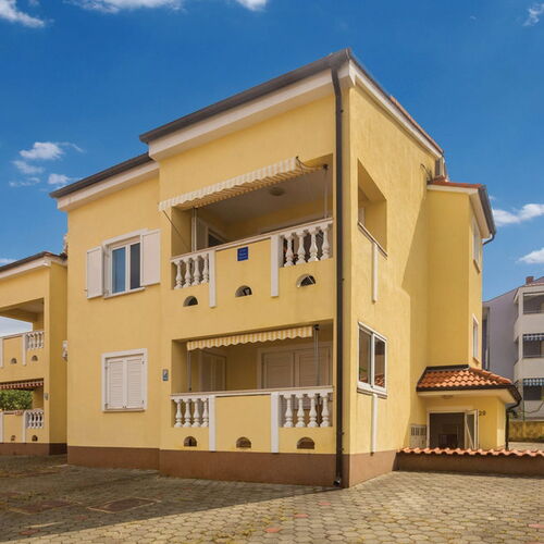 Apartmanok Parkolóhellyel Malinska, Krk - 19300 Malinska  2