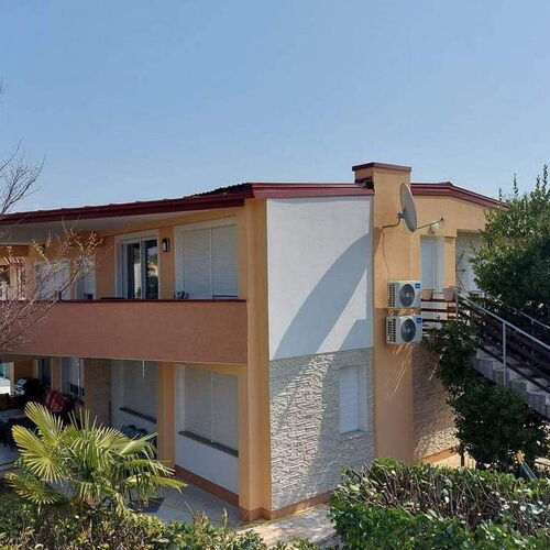 Apartmanok Parkolóhellyel Malinska, Krk - 19305 Malinska  2