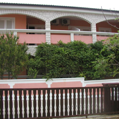 Apartmanok A Tenger Mellett Vir - 19323  2