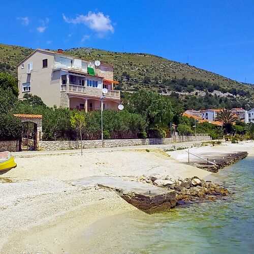 Apartmanok A Tenger Mellett Seget Donji, Trogir - 19351 Seget Donji  2