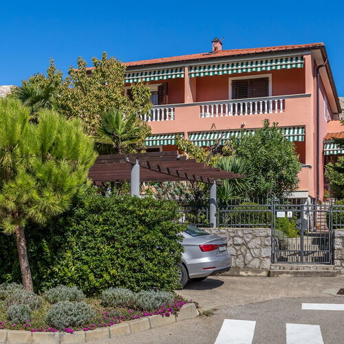 Apartmanok és Szobák Parkolóhellyel Baska, Krk - 19424 Baška  2