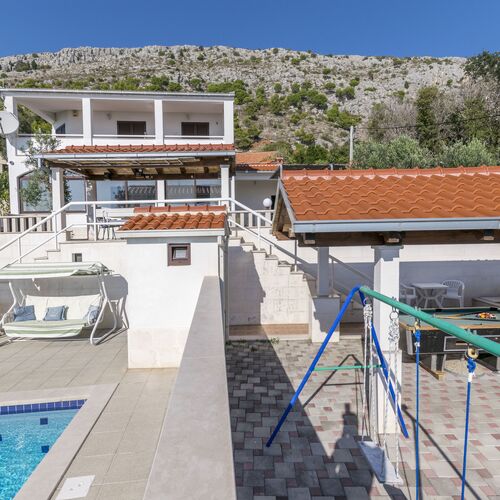 Villa Leo Jesenice  3