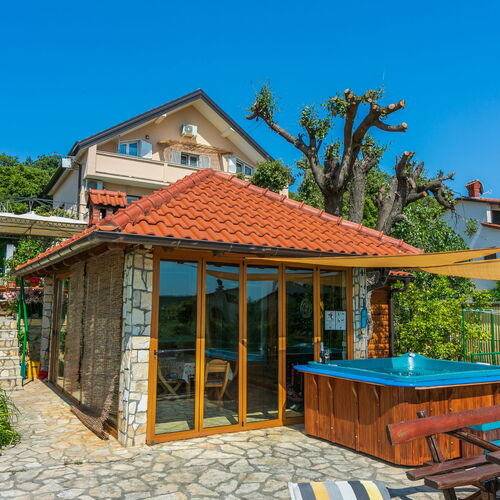 Apartments Ljiljana Supetarska Draga  2