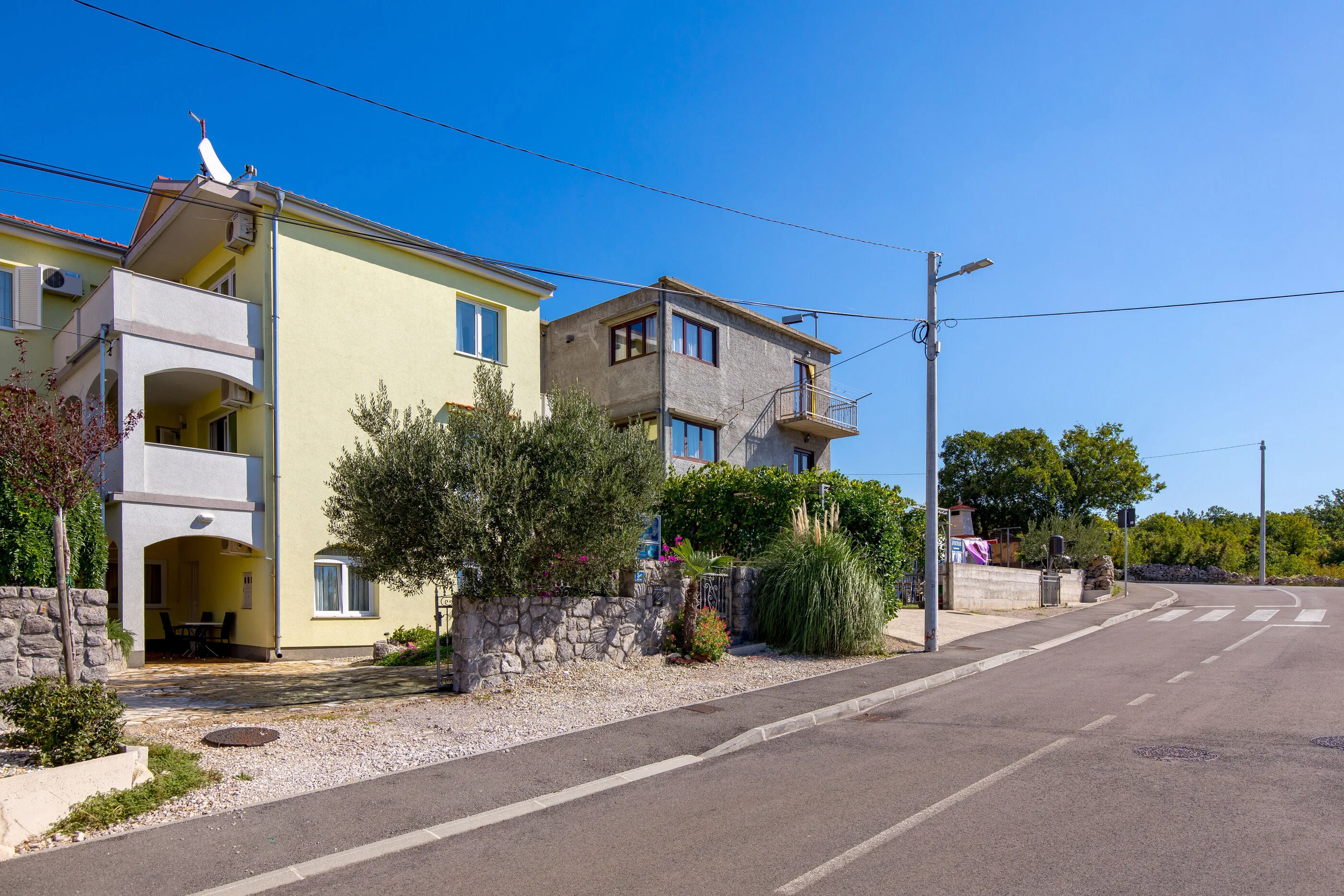 Apartments and Room Slavica Kraljevica